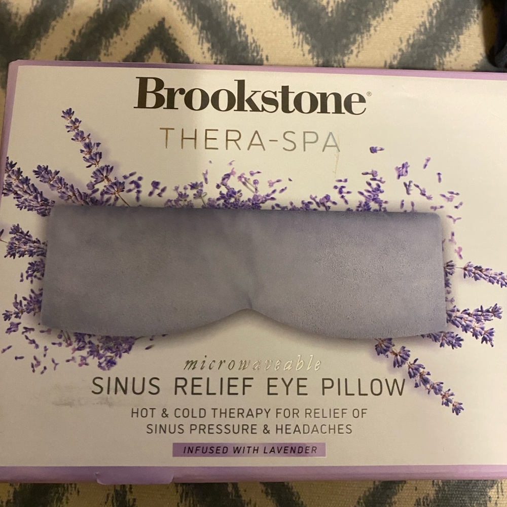 Brookstone Thera-Spa Sinus Relief Lavender Eye Pillow